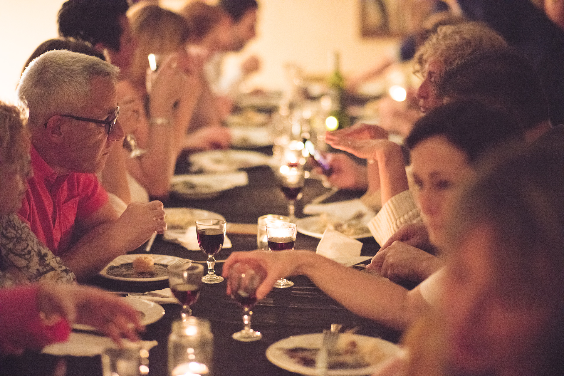 Participantes degustando el plato de La Cuina de Na Laia
